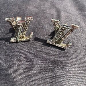 Authentic, Classic, and Beautiful LV Iconic Initials earrings! Hardly worn!